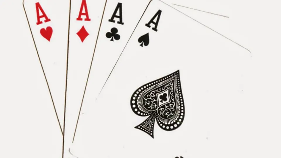 đánh bài tiến lên