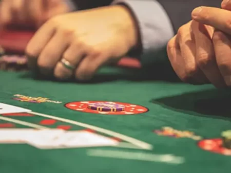 Cách Kéo Xì Dách Đỉnh Cao Với Chiến Thuật Tâm Lý Tại Casino Trực Tuyến Vietnam